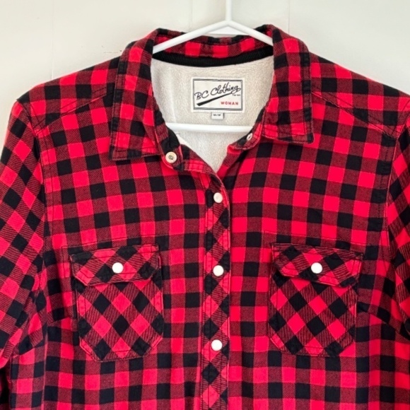 BC Clothing woman's buffalo check fleece lined shacket size M - Picture 1 of 11